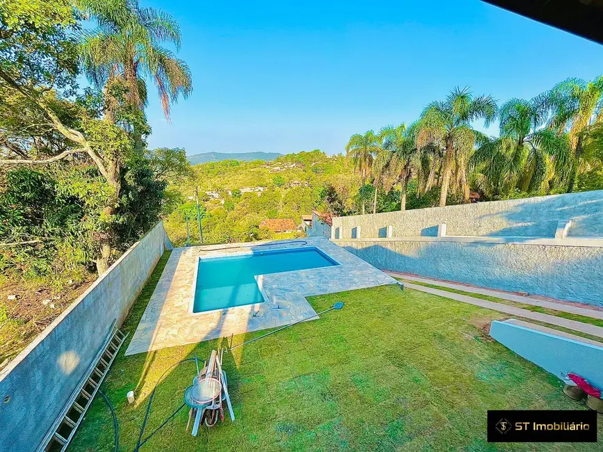Foto 2 de Casa com 3 quartos à venda, 184m2 em Estância Santa Maria do Portão, Atibaia - SP