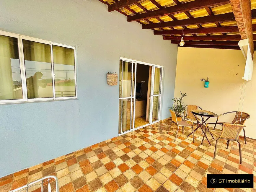 Foto 3 de Casa com 2 quartos à venda, 140m2 em Mairipora - SP