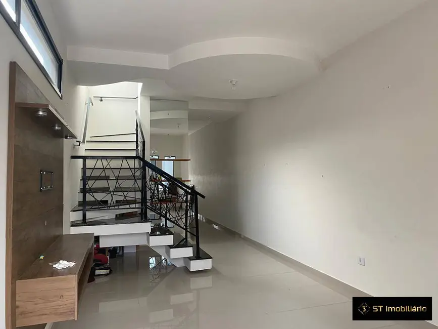 Foto 6 de Casa com 2 quartos à venda, 113m2 em Jardim do Lago, Atibaia - SP