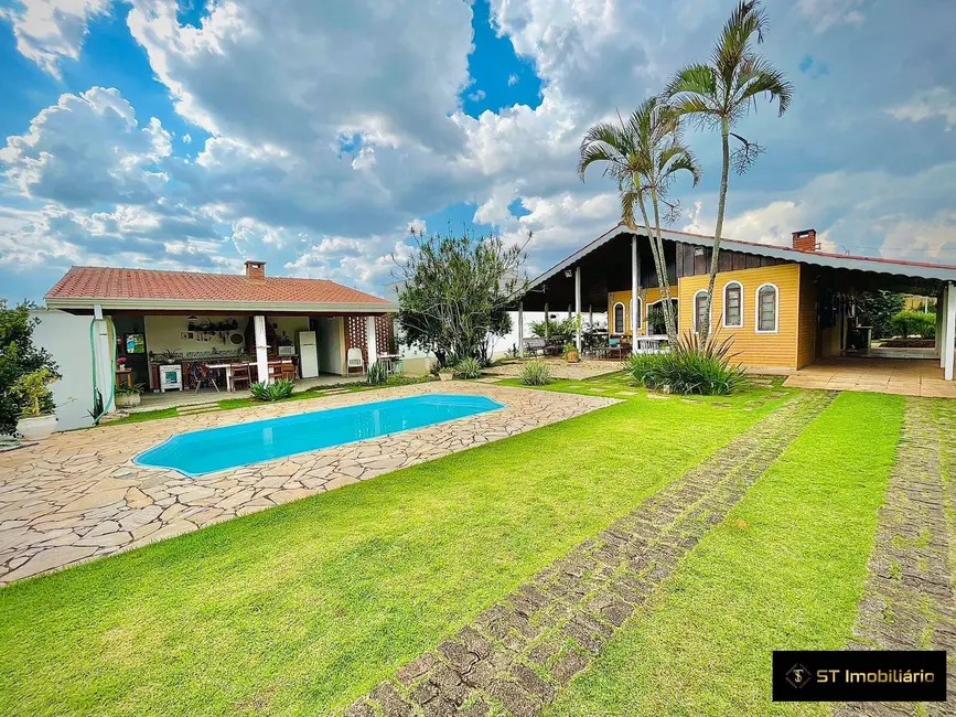 Foto 1 de Chácara com 3 quartos à venda, 190m2 em Ponte Alta, Atibaia - SP