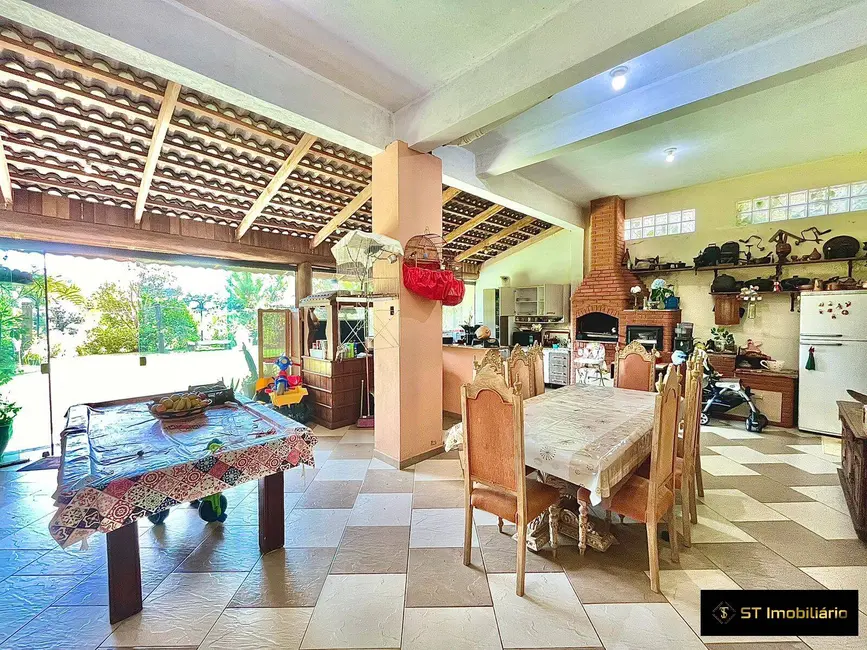 Foto 4 de Chácara com 6 quartos à venda, 450m2 em Portão, Atibaia - SP