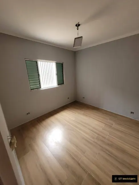 Casa com 3 quartos à venda, 315m2 em Atibaia - SP - imagem 2 Foto 2 de Casa com 3 quartos à venda, 315m2 em Atibaia - SP