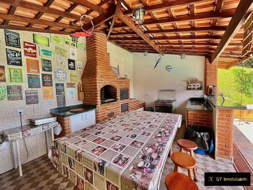 Foto 8 de Chácara com 3 quartos à venda, 165m2 em Piracaia - SP