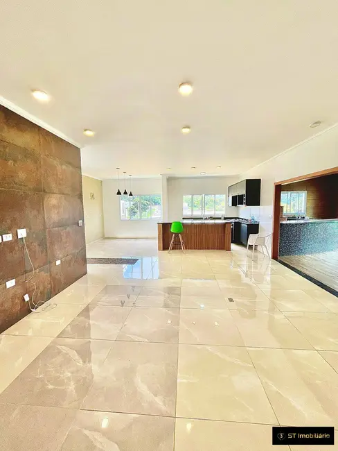 Foto 7 de Chácara com 3 quartos à venda, 300m2 em Atibaia - SP