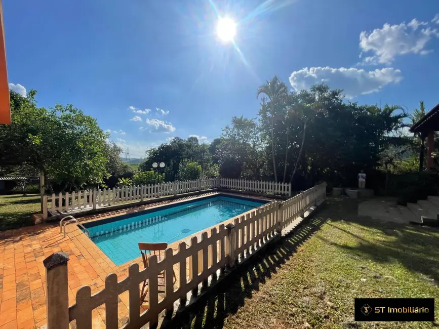 Foto 4 de Chácara com 5 quartos à venda, 230m2 em Chácaras Fernão Dias, Atibaia - SP