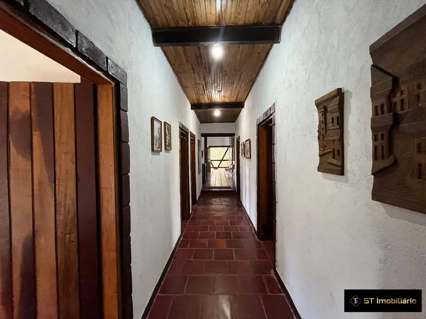 Sítio / Rancho com 5 quartos à venda, 40000m2 em Centro, Nazare Paulista - SP - imagem 8 Foto 8 de Sítio / Rancho com 5 quartos à venda, 40000m2 em Centro, Nazare Paulista - SP