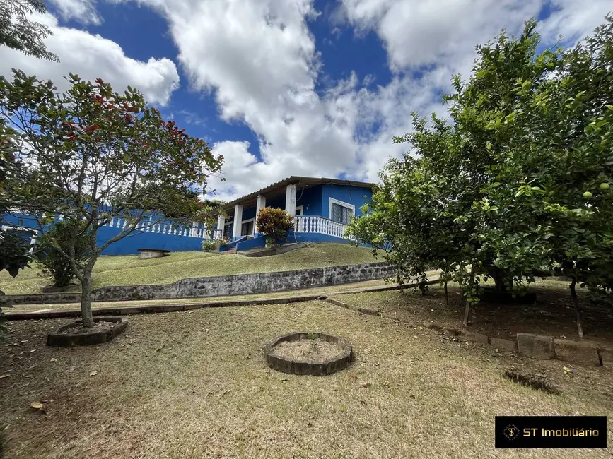 Foto 3 de Chácara com 4 quartos à venda, 195m2 em Chácaras Fernão Dias, Atibaia - SP