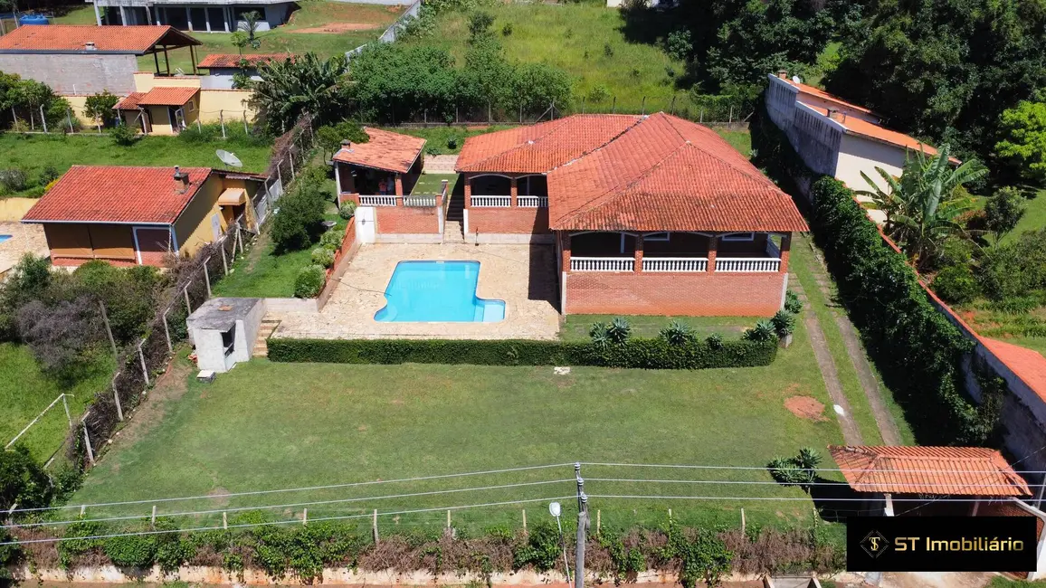 Foto 2 de Chácara com 4 quartos à venda, 396m2 em Chácaras Fernão Dias, Atibaia - SP