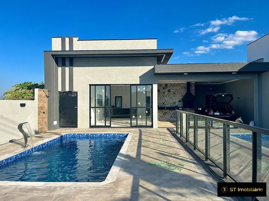 Casa com 3 quartos à venda, 170m2 em Atibaia - SP - imagem 1 Foto 1 de Casa com 3 quartos à venda, 170m2 em Atibaia - SP