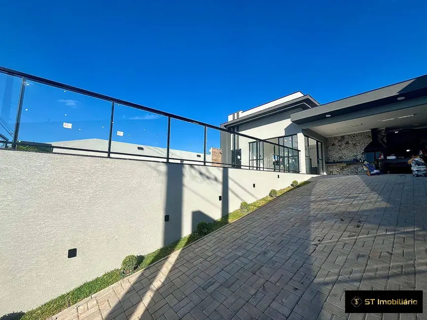 Casa com 3 quartos à venda, 170m2 em Atibaia - SP - imagem 4 Foto 4 de Casa com 3 quartos à venda, 170m2 em Atibaia - SP