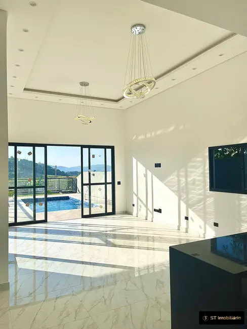 Casa com 3 quartos à venda, 170m2 em Atibaia - SP - imagem 8 Foto 8 de Casa com 3 quartos à venda, 170m2 em Atibaia - SP