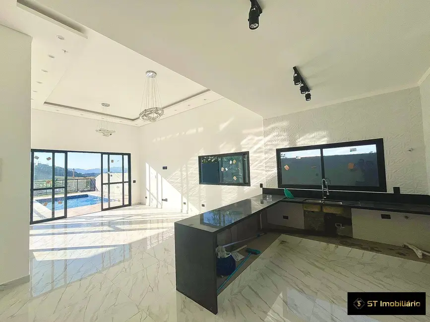 Casa com 3 quartos à venda, 170m2 em Atibaia - SP - imagem 5 Foto 5 de Casa com 3 quartos à venda, 170m2 em Atibaia - SP