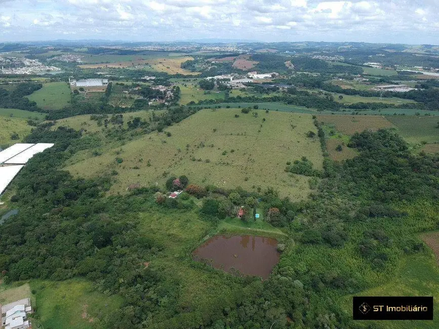 Foto 2 de Chácara com 4 quartos à venda, 330000m2 em Tanque, Atibaia - SP