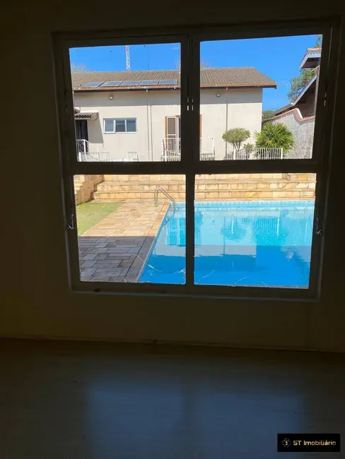 Casa com 3 quartos para alugar em Centro, Atibaia - SP - imagem 4 Foto 4 de Casa com 3 quartos para alugar em Centro, Atibaia - SP