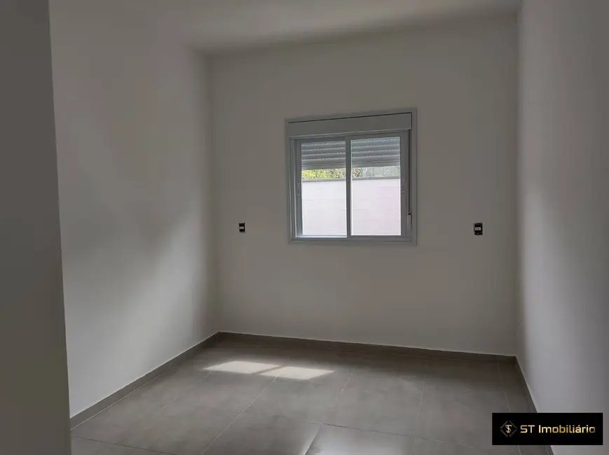 Foto 8 de Casa com 2 quartos à venda, 127m2 em Loteamento Jardim Morumbi, Atibaia - SP