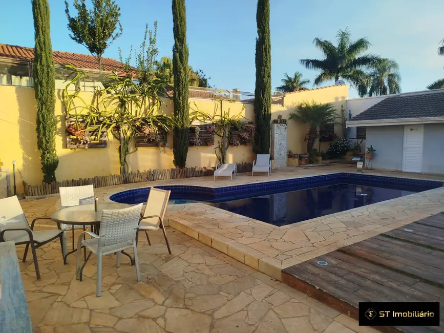 Foto 2 de Casa com 5 quartos à venda, 560m2 em Jardim Itaperi, Atibaia - SP