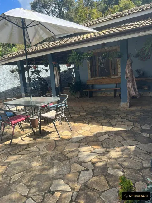 Foto 3 de Chácara com 4 quartos à venda, 1800m2 em Jardim Estância Brasil, Atibaia - SP