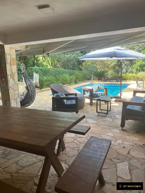 Foto 9 de Chácara com 4 quartos à venda, 1800m2 em Jardim Estância Brasil, Atibaia - SP