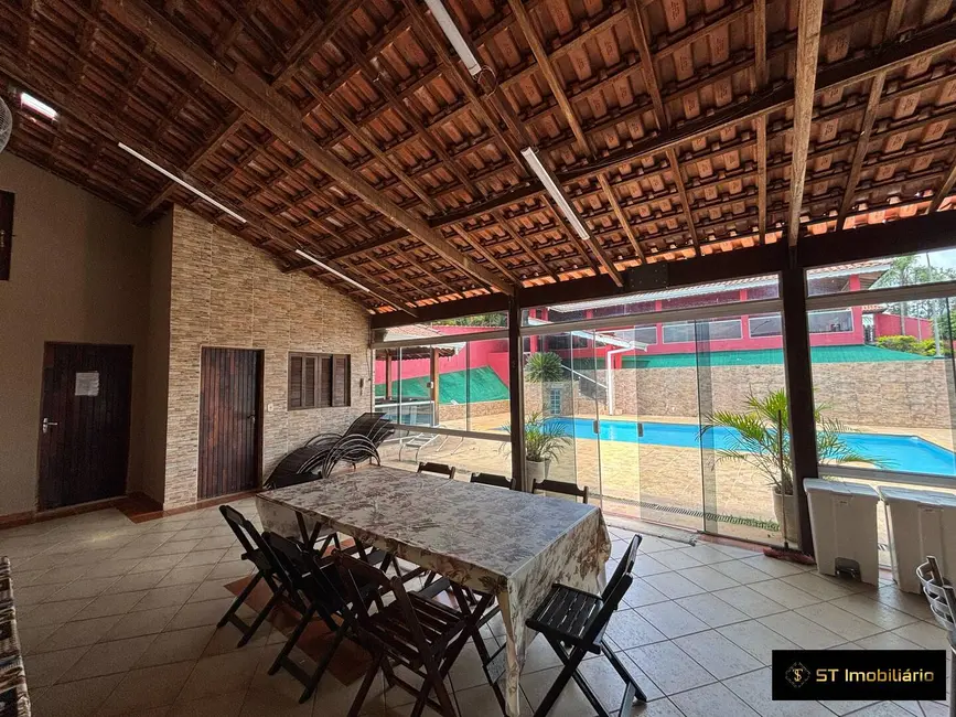 Chácara com 5 quartos à venda, 2000m2 em Piracaia - SP - imagem 9 Foto 9 de Chácara com 5 quartos à venda, 2000m2 em Piracaia - SP