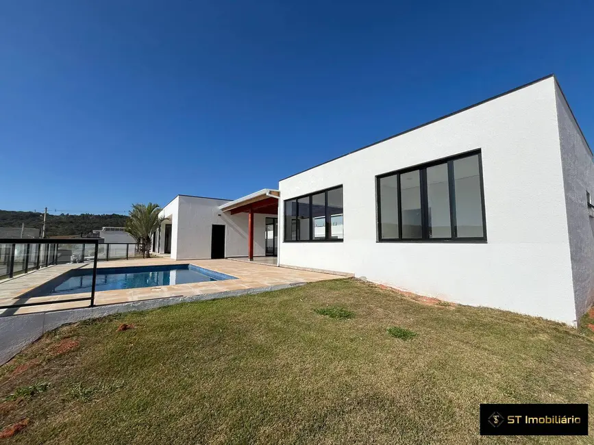 Foto 3 de Casa com 3 quartos à venda, 1100m2 em Jardim Estância Brasil, Atibaia - SP