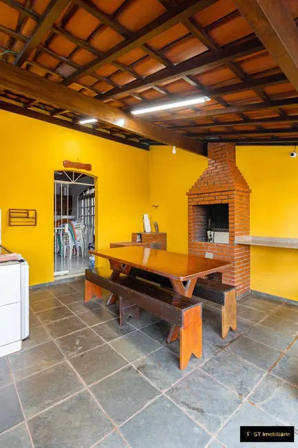 Foto 9 de Chácara com 3 quartos à venda, 1342m2 em Bom Jesus Dos Perdoes - SP