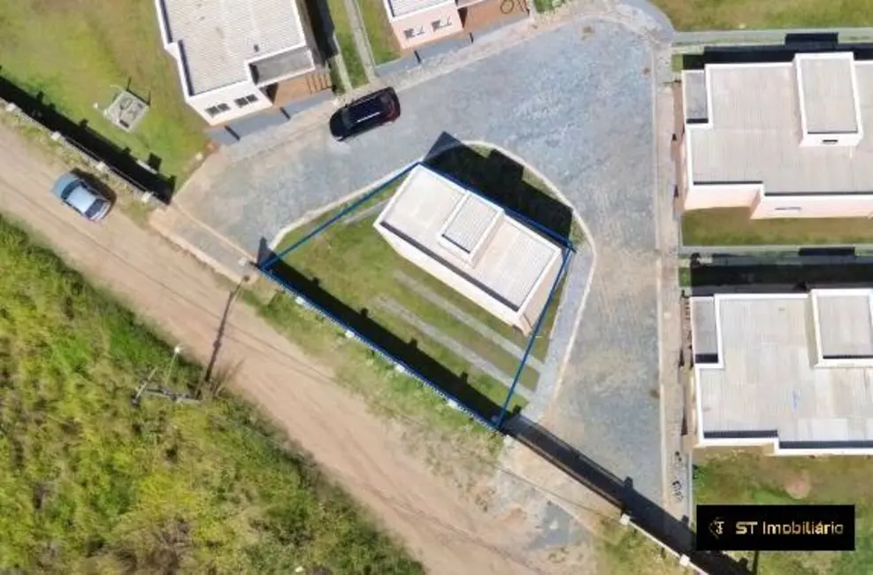 Foto 2 de Casa com 2 quartos à venda, 86m2 em Jardim Estância Brasil, Atibaia - SP