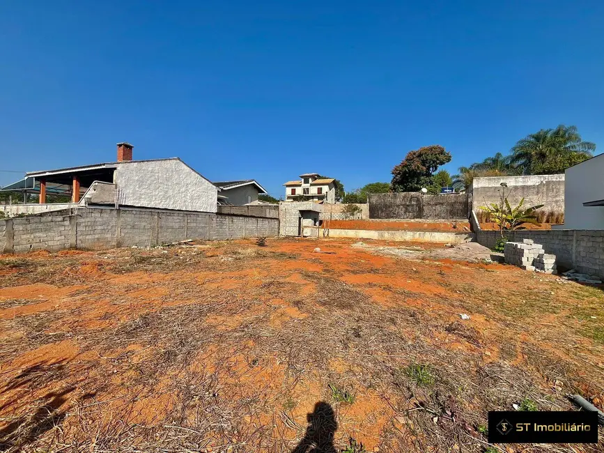 Foto 1 de Terreno / Lote à venda, 1000m2 em Rio Abaixo, Atibaia - SP