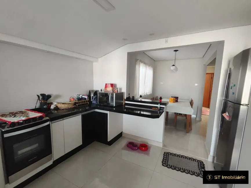 Foto 9 de Casa com 4 quartos à venda, 350m2 em Atibaia Jardim, Atibaia - SP