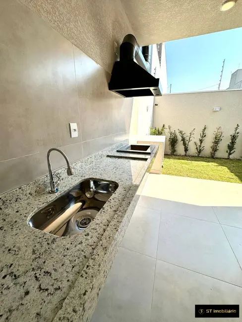 Foto 7 de Casa com 3 quartos à venda, 184m2 em Atibaia - SP