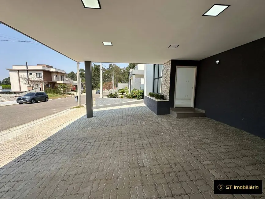 Casa com 3 quartos à venda, 360m2 em Atibaia - SP - imagem 4 Foto 4 de Casa com 3 quartos à venda, 360m2 em Atibaia - SP