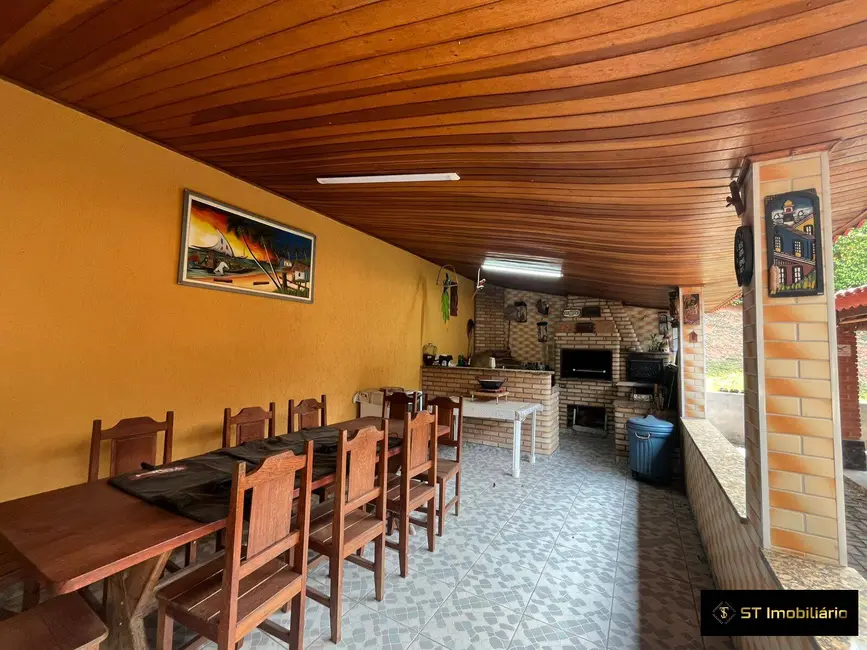 Foto 4 de Chácara com 4 quartos à venda, 2350m2 em Piracaia - SP