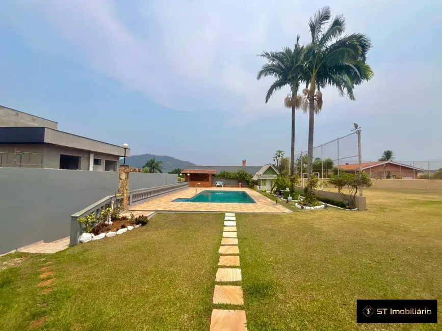 Chácara com 4 quartos à venda, 2000m2 em Vila Dom Pedro, Atibaia - SP - imagem 5 Foto 5 de Chácara com 4 quartos à venda, 2000m2 em Vila Dom Pedro, Atibaia - SP