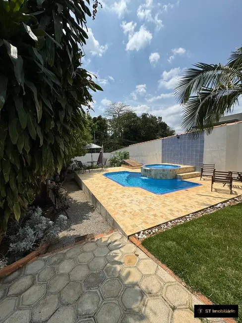 Foto 3 de Casa com 3 quartos à venda, 463m2 em Jardim dos Pinheiros, Atibaia - SP