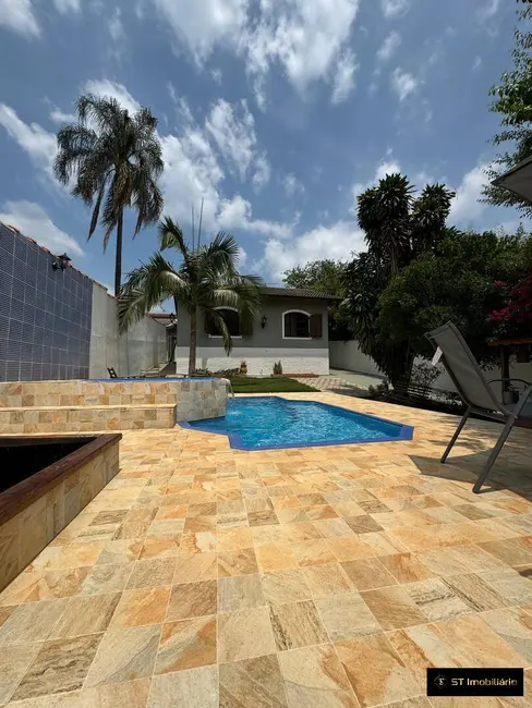 Foto 2 de Casa com 3 quartos à venda, 463m2 em Jardim dos Pinheiros, Atibaia - SP