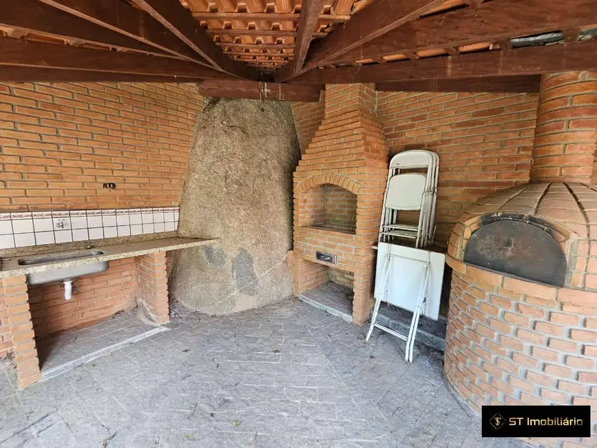 Foto 2 de Chácara com 2 quartos à venda e para alugar, 747m2 em Mairipora - SP