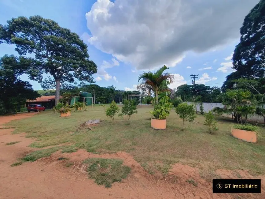 Chácara com 2 quartos à venda, 19000m2 em Piracaia - SP - imagem 8 Foto 8 de Chácara com 2 quartos à venda, 19000m2 em Piracaia - SP