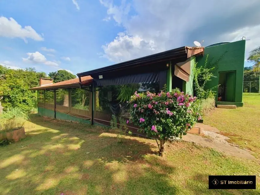 Chácara com 2 quartos à venda, 19000m2 em Piracaia - SP - imagem 9 Foto 9 de Chácara com 2 quartos à venda, 19000m2 em Piracaia - SP