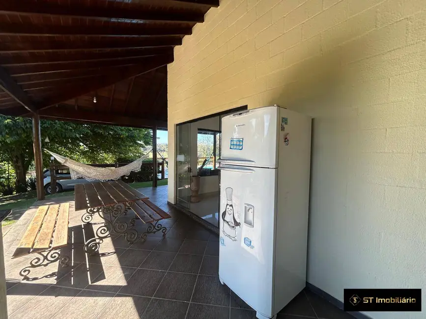 Foto 9 de Chácara com 3 quartos à venda e para alugar, 1500m2 em Loteamento Rancho Maringá II, Atibaia - SP