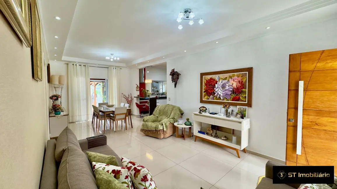 Chácara com 3 quartos à venda, 800m2 em Bom Jesus Dos Perdoes - SP - imagem 6 Foto 6 de Chácara com 3 quartos à venda, 800m2 em Bom Jesus Dos Perdoes - SP