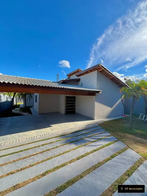 Foto 2 de Chácara com 3 quartos à venda, 500m2 em Jardim Estância Brasil, Atibaia - SP