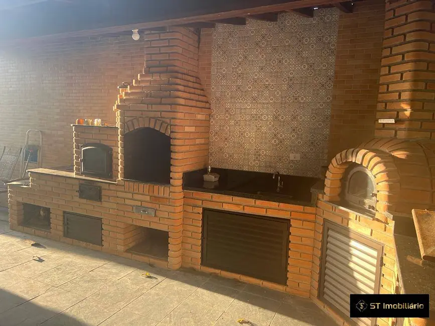 Foto 3 de Chácara com 6 quartos à venda, 6000m2 em Bom Jesus Dos Perdoes - SP