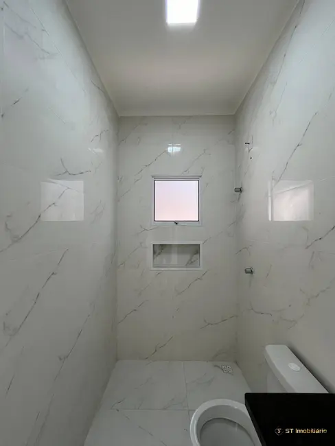 Foto 9 de Casa com 2 quartos à venda, 125m2 em Bom Jesus Dos Perdoes - SP