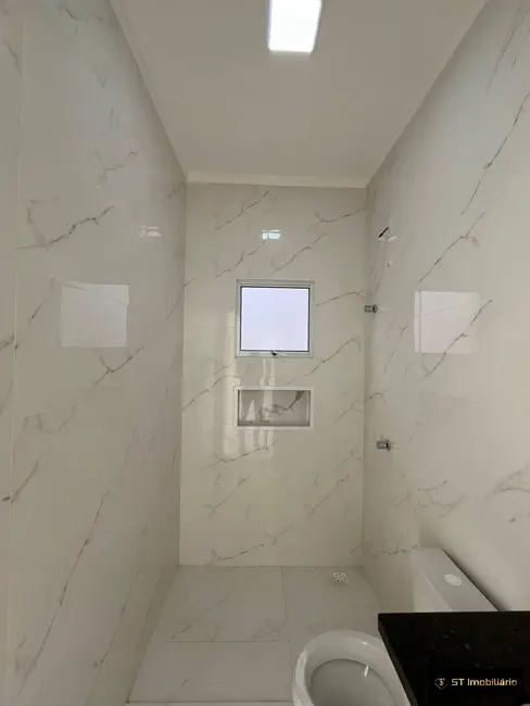 Foto 7 de Casa com 2 quartos à venda, 125m2 em Bom Jesus Dos Perdoes - SP