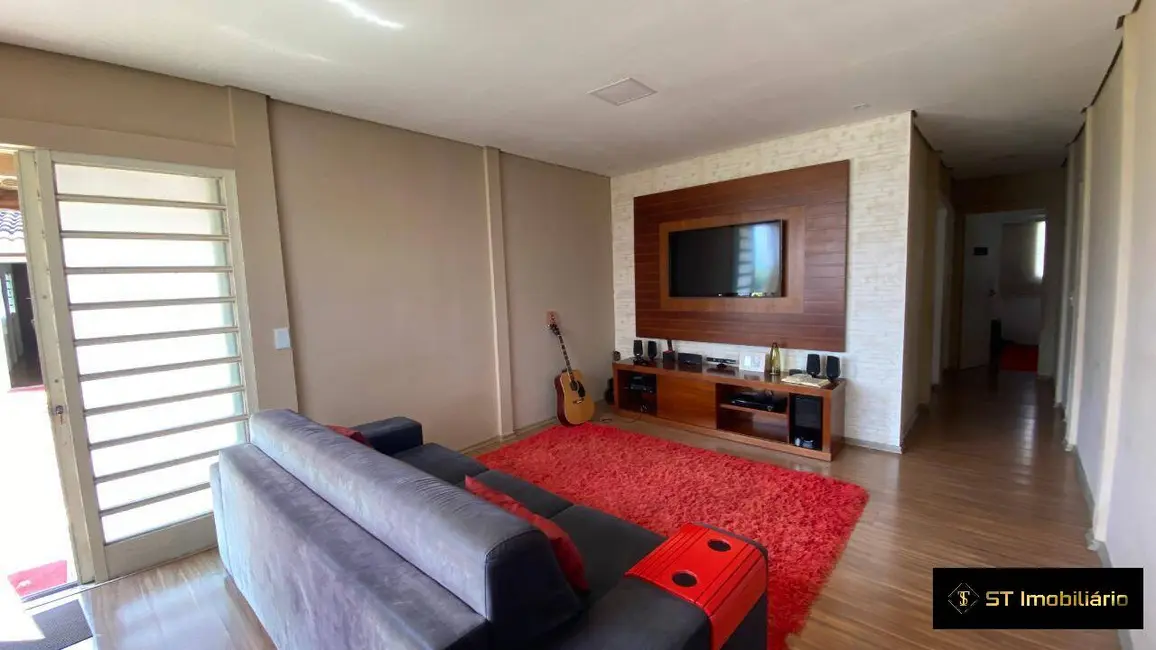 Foto 9 de Chácara com 6 quartos à venda, 1300m2 em Tanque, Atibaia - SP