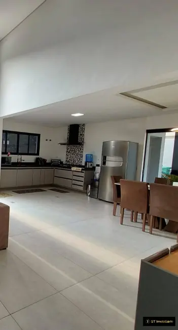 Foto 4 de Casa de Condomínio com 3 quartos à venda, 639m2 em Condominio Quintas da Boa Vista, Atibaia - SP