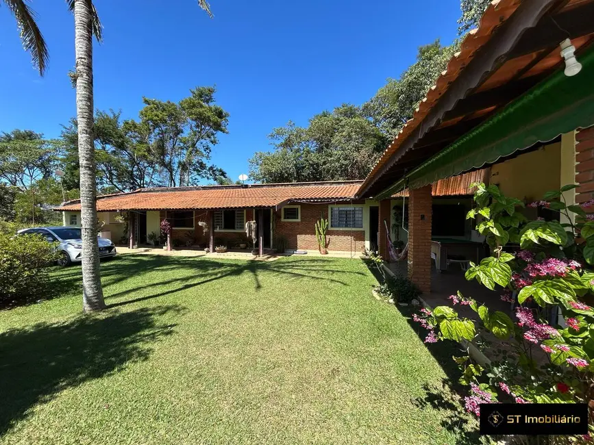 Foto 2 de Chácara com 3 quartos à venda, 1000m2 em Jardim Brisa, Atibaia - SP