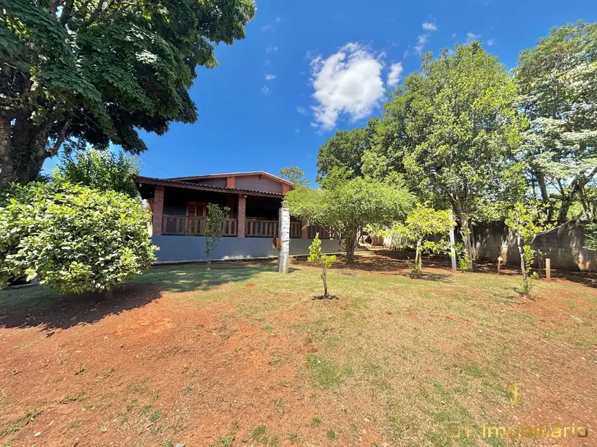 Foto 3 de Chácara com 3 quartos à venda, 1000m2 em Chácaras Fernão Dias, Atibaia - SP