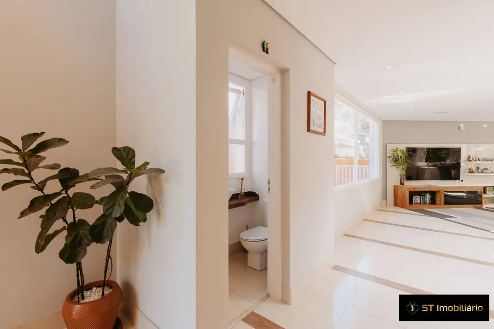 Foto 5 de Chácara com 5 quartos à venda, 636m2 em Atibaia - SP