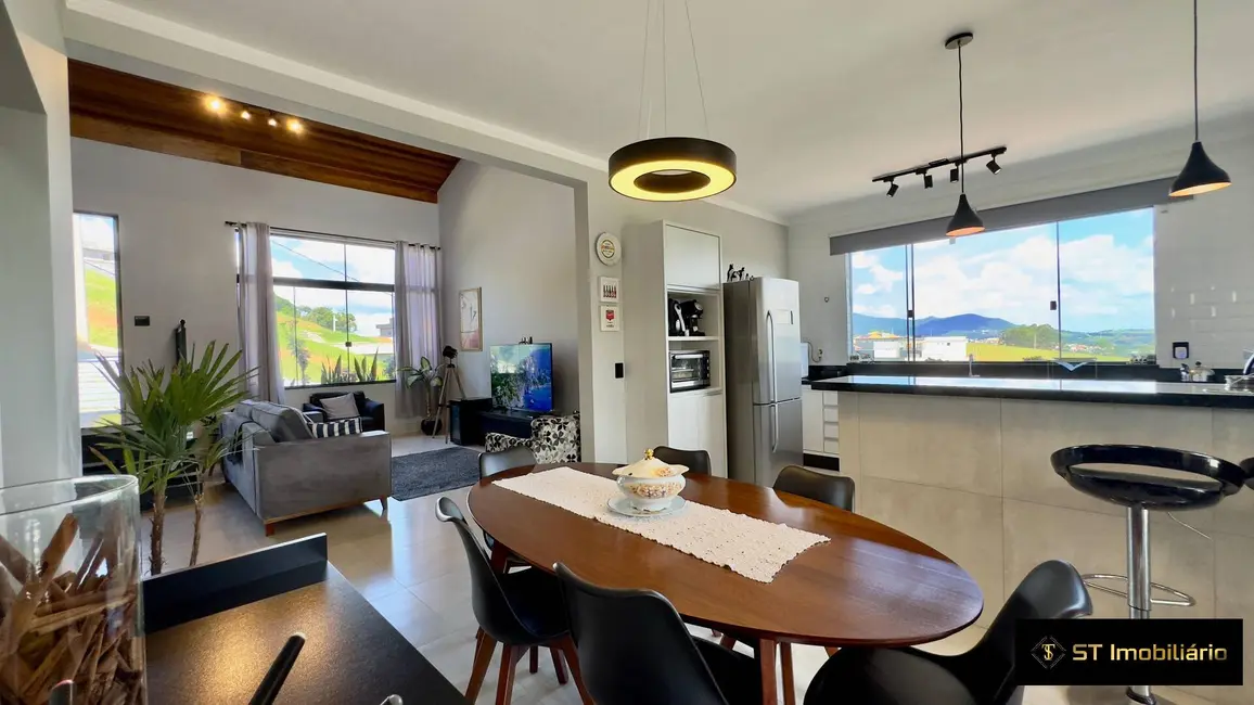 Foto 6 de Casa com 2 quartos à venda, 446m2 em Centro, Bom Jesus Dos Perdoes - SP