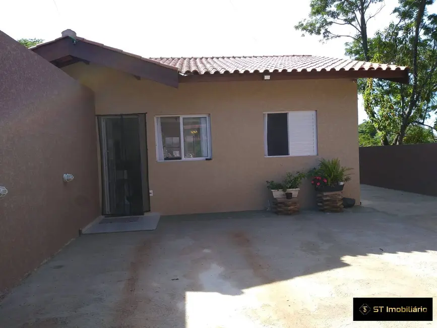 Foto 1 de Casa com 2 quartos à venda, 150m2 em Jardim São Felipe, Atibaia - SP